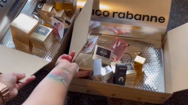 Paco Rabanne Haul | Lady Million collection | 20 Freebies | Unboxing Perfumes | Mini fragrances смотреть онлайн