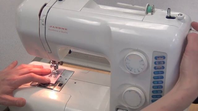 Sewing a Buttonhole смотреть онлайн