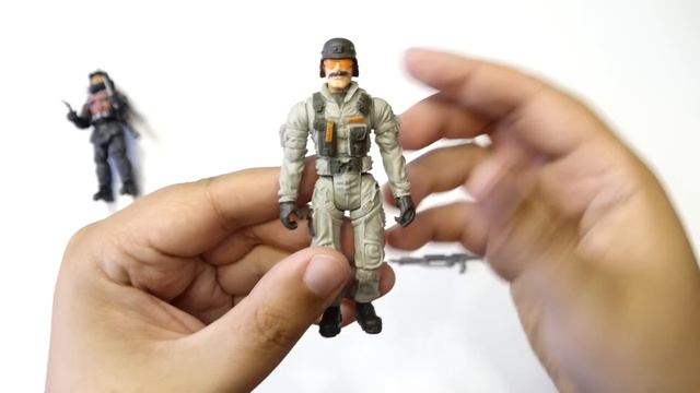 НЕДОРОГИЕ СОЛДАТИКИ из Детского Мира Global Bros The Corps! смотреть онлайн