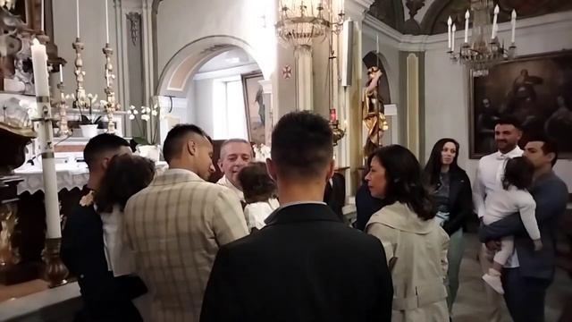 Крестины в итальянской церкви. смотреть онлайн