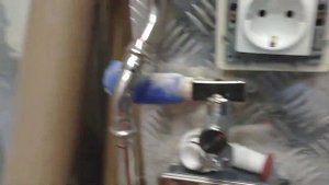 Монтаж настенной стиральной машины. #сантехник #сантехника #санузел #инсталяция