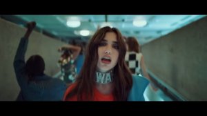 Премьера / Dua Lipa - Blow Your Mind (Mwah) (2016 Official Video) 