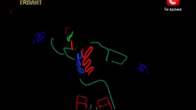 Украина мае талант-5. Днепропетровск. 30.03.2013. Коллектив Light Balance смотреть онлайн