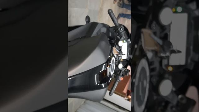 R15 V3 Yamaha Delivery 2020