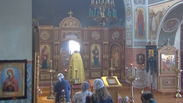 Всенощное бдение.  Предпразднство Происхождения Честных Древ Животворящего Креста.