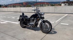 Intruder VS 1400