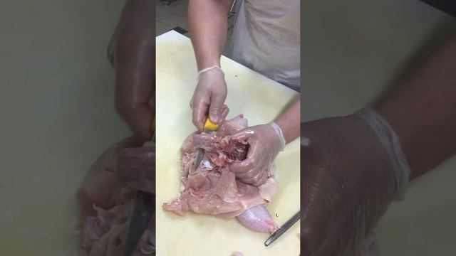 Обваливаем тушку Курицы от кости , для рулета ?