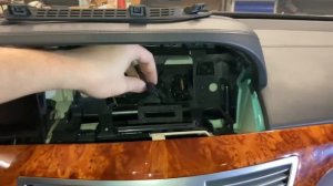 Mercedes w221 s500 как снять штатную магнитолу +  Android. how to remove the head unit
