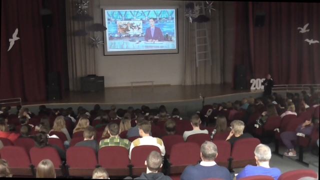 Встреча с руководителем проекта "УчимЗнаем" С.В. Шариковым смотреть онлайн