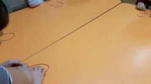 Как научить ребёнка завязывать узелки