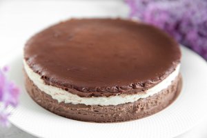 Самый ЛЕНИВЫЙ Рецепт Торта БАУНТИ за 10 МИНУТ - без Выпечки, без плиты, Все СМЕШАЛ и ГОТОВО.