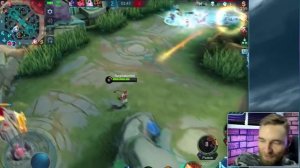 КАК ИГРАТЬ ЗА ГЕРОЯ ИНЬ В МОБАЙЛ ЛЕГЕНД // ИНЬ - САМЫЙ ХУДШИЙ БОЕЦ В MOBILE LEGEND?