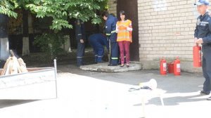 Как пользоваться огнетушителем, какие бывают виды пожара (детский сад)