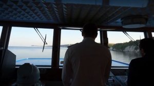 В рубке теплохода "Фёдор Достоевский"