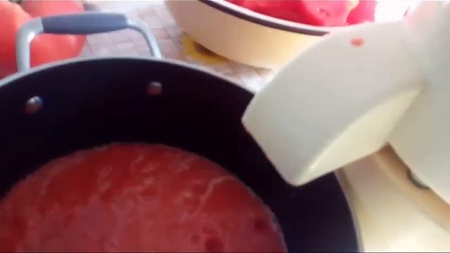 Томатный сок в домашних условиях из качественных помидор 17. 09. 2023 смотреть онлайн