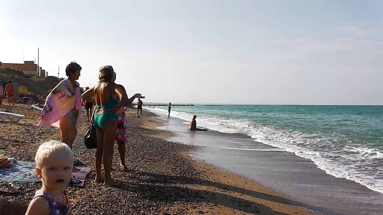 Николаевка крым погода вода. Крым Николаевка 2016. Николаевка дикий пляж. Черное море Крым Николаевка.