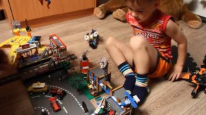 Лего сити (игрушечный город.)