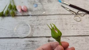 Закрытый бутон розы из холодного фарфора/ closed rosebud from cold porcelain