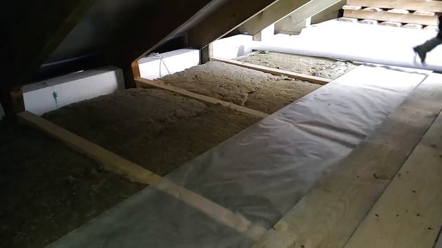 Чердачное перекрытие, утепление и устройство чернового пола