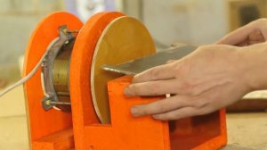 СТАНОК ИЗ СОКОВЫЖИМАЛКИ