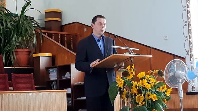Проповедь "О хлебе насущном", пастор Виталий Лах смотреть онлайн