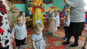 утренник осенний в ясельной группе "Осень  в гостях у ребят"