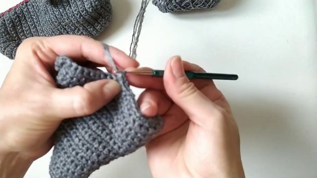 Забавные детские тапочки. Вяжем крючком.