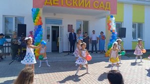 "Детство - это я и ты" исполняет Сержантов Илья, г. Белинский