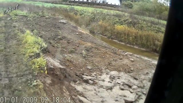 Укрепление склона после схода оползня.