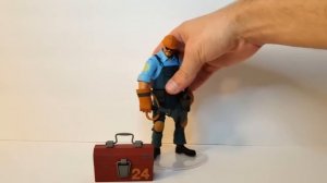 Reviewing ALL of the TF2 Action Figures!