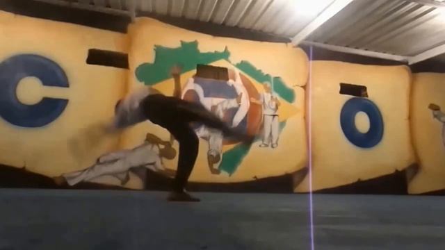 Movimentos italo e Well cdo смотреть онлайн