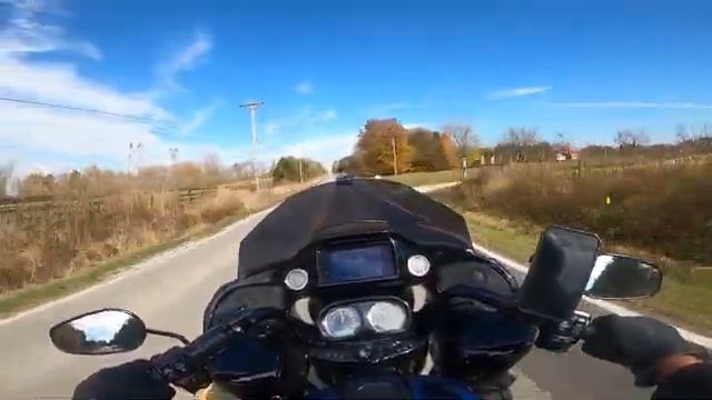2022 Reef Blue Road Glide Early Fall Rural Ride V&H Power Duals with Cobra 909 engine sound only