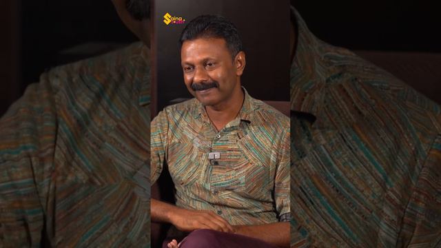 ഒരു പേപ്പറിൽ വരച്ച ചെരുപ്പാണ് പൃഥ്വിരാജ് ഇട്ടത് #Stephyzaviour #Aadujeevitham #Sainasouthplus смотреть онлайн