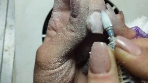 коррекция ногтей