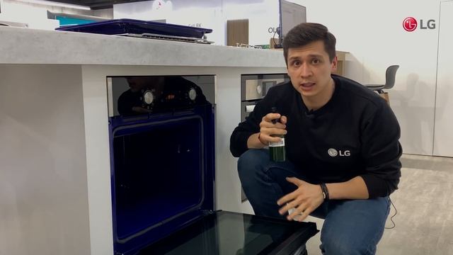 Как очистить духовой шкаф LG STUDIO? Показываем!