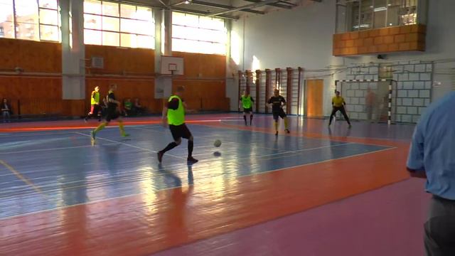 6 тур ФК Монолит - Алексеевка 1 тайм 20 Весенний кубок СК "ВИРТА" смотреть онлайн