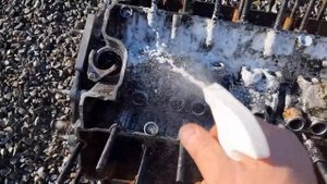 Azelit vs Димексида. Чем отмыть гуталин-мотор?