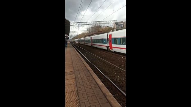 Быстрый поезд. TRAIN. Fast Train. Высокоскоростной. "Стриж". Стриж. Москва - Нижний Новгород. смотреть онлайн