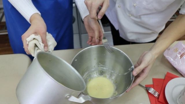 Классические Венские Вафли! #КООП Кухня (выпуск 40) смотреть онлайн