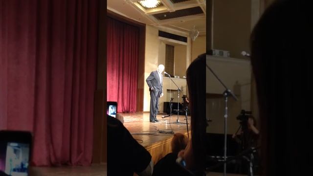 Большой вечер с грузинским акцентом_004 смотреть онлайн