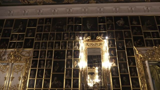 Дворцовые прогулки Петродворец