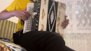 Русская песня «Виновата ли я» на гармони