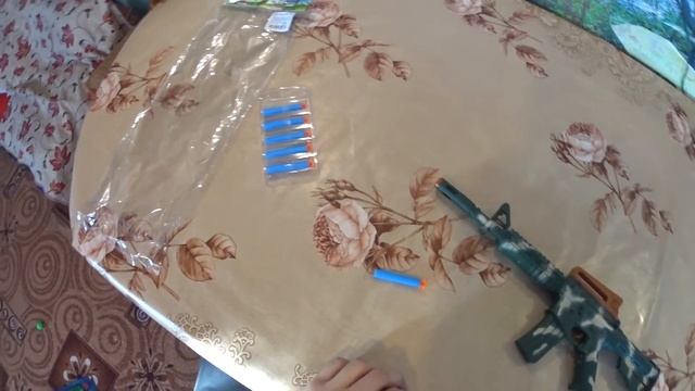 Автомат Калашникова АК47. Игрушки для мальчиков: детское оружие. Детский канал. смотреть онлайн