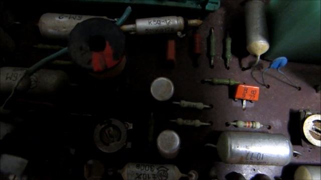 Разбор катушечного магнитофона Elfa. Добываем цветмет из бабинника. смотреть онлайн