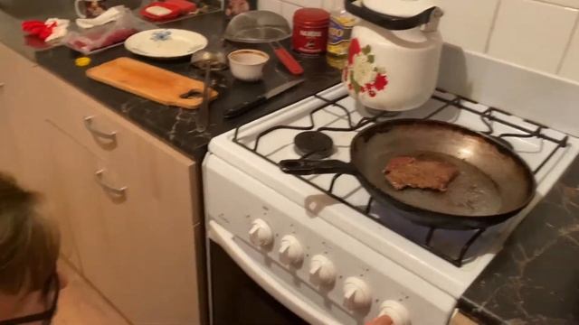 Готовим стейк из мраморной говядины.