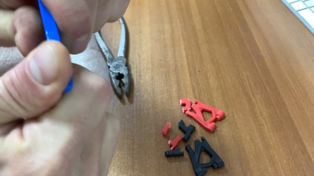 Тест на прочность рычагов Remo hobby Smax. Капролон VS Пластик