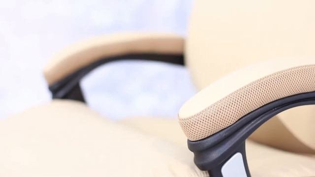 Компьютерное кресло GRAND
