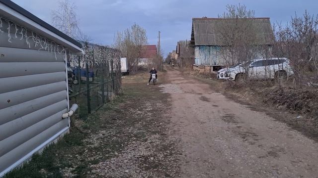 Первые шаги!!!Девочка за рулём мотоцикла .#мотоцикл смотреть онлайн