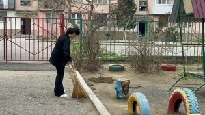 Субботник в ДОУ.