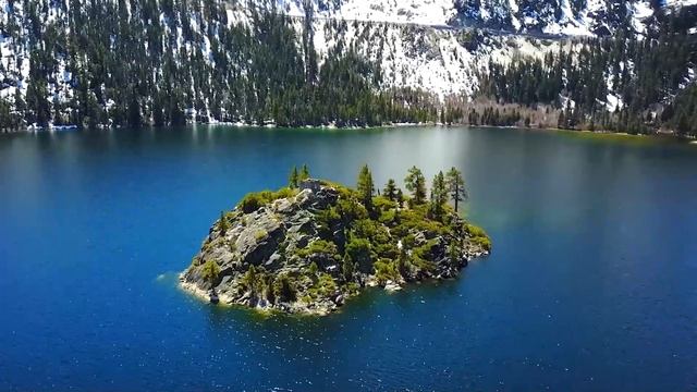 FLYING OVER MOUNTAIN - Relaxing Piano Music Along With Beautiful MOUNTAIN Videos - Ultra HD смотреть онлайн